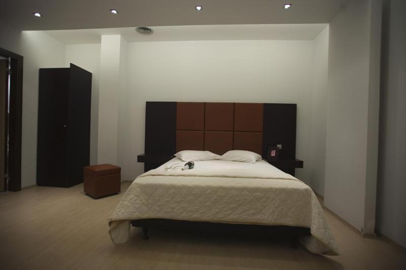 Inoh Hotel Афины Экстерьер фото